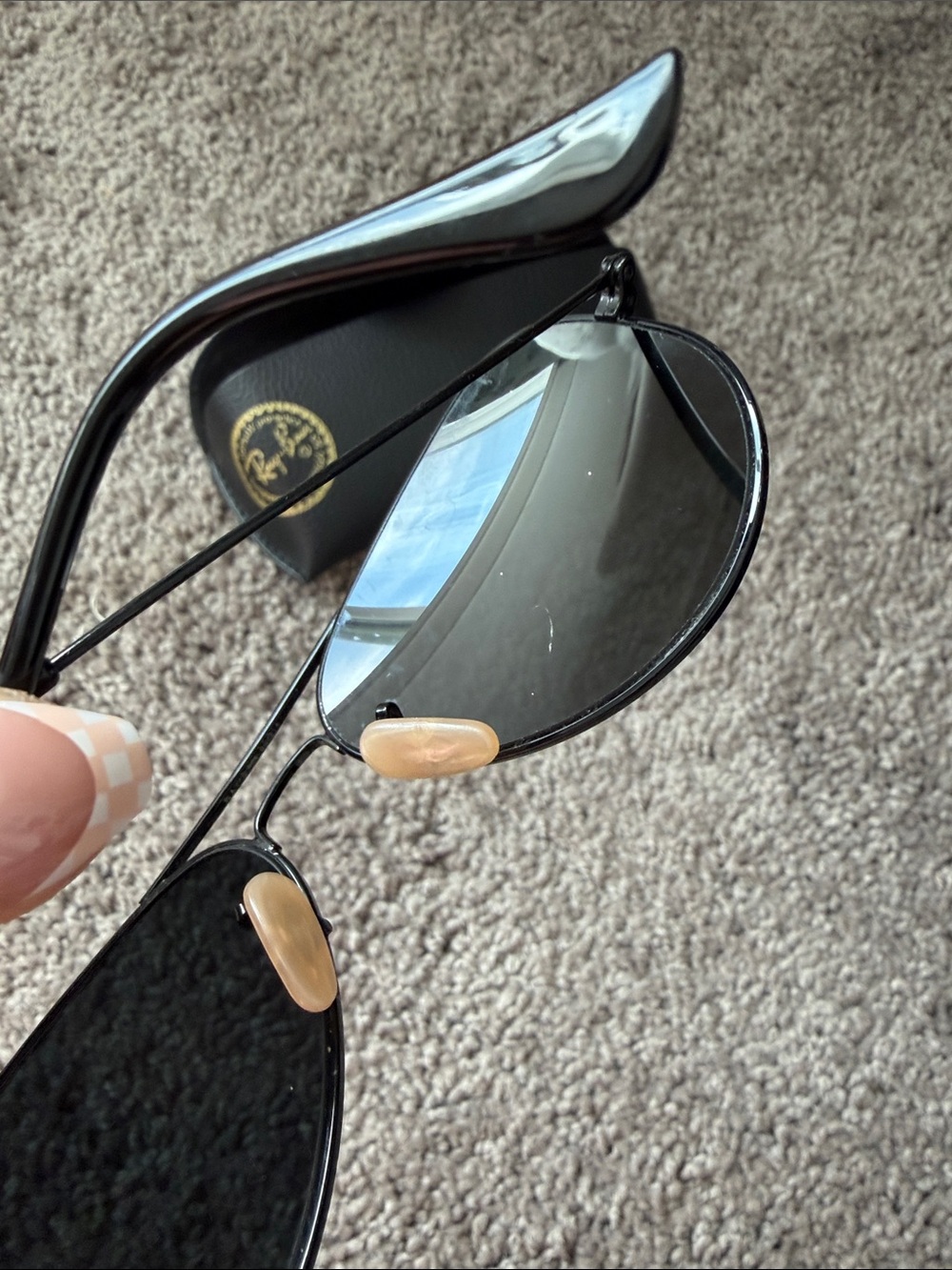 RayBan Aviators - Picture 6 of 8